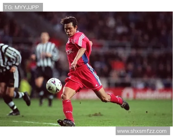 足球明星与英国女王的传奇故事与历史交汇探秘