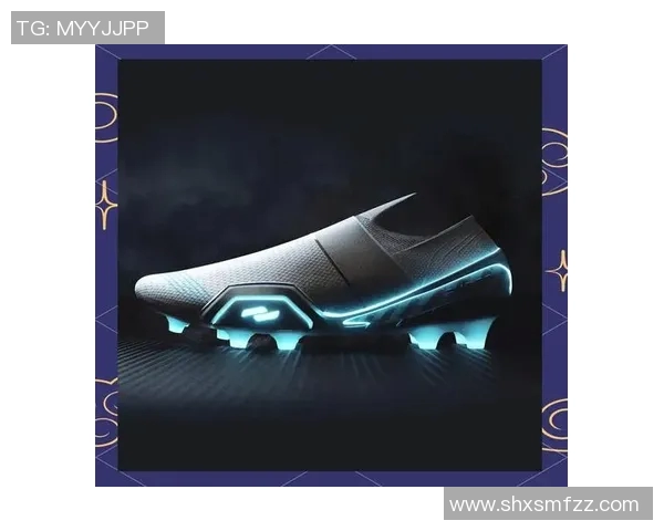 足球明星为何选择羽毛球鞋踢球揭秘运动鞋的跨界魅力与性能优势
