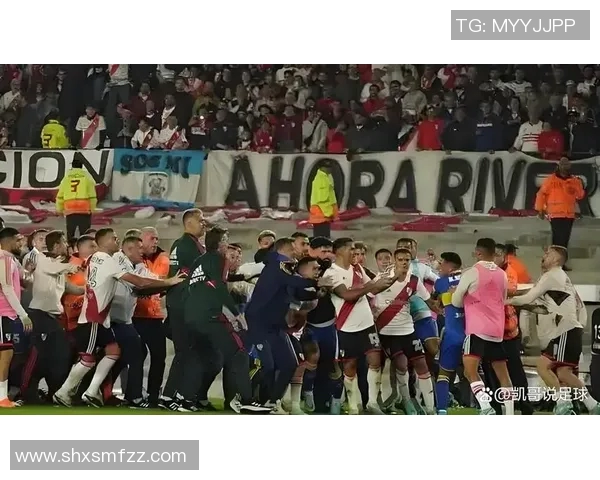 足球明星为何在场外频频爆发暴力事件探讨其背后的心理与社会因素