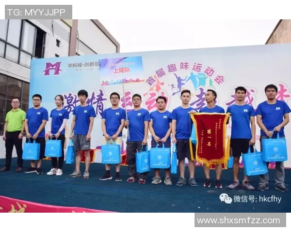 足球明星携手三星广告展现激情与梦想引领未来科技潮流